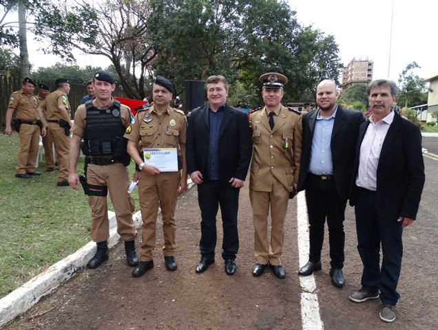 6º BATALHÃO DE CASCAVEL COMEMORA OS 165 ANOS DA POLÍCIA MILITAR DO PARANÁ.