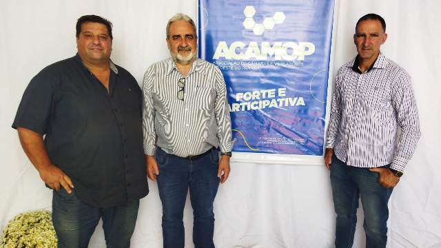 ACAMOP realiza 3º Encontro de Presidentes e Vereadores da região Oeste.