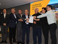 Lar completa 24 anos com inaugurações em Matelândia e vereadores estiveram presentes.