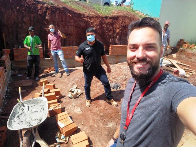 Vereadores Cleiton, Paulo e Uni estiveram visitando obras nas Unidades de Saúde dos Bairros São Cristóvão e Vila Pasa.